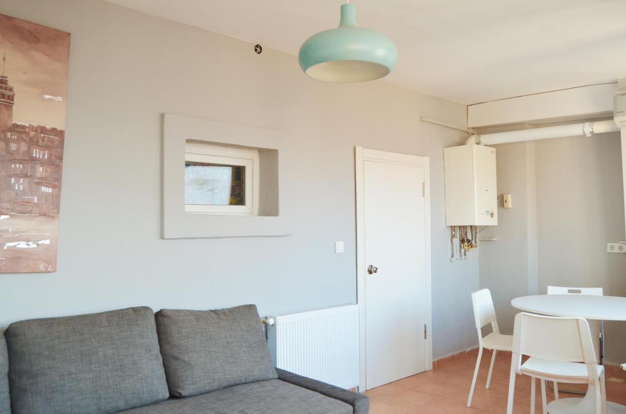 Newly Renovated Cozy Stay O-5 In Taksim Истанбул Екстериор снимка